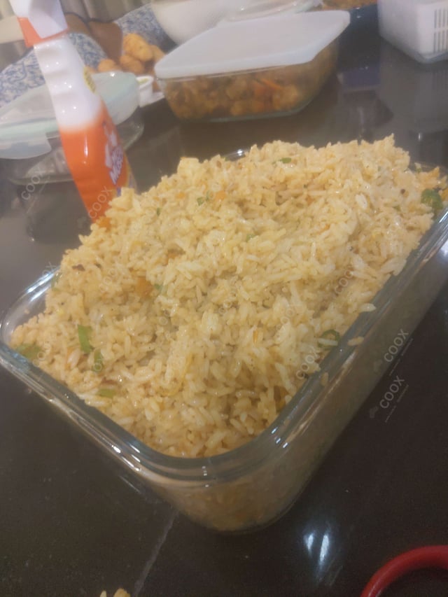 Delicious Veg Fried Rice prepared by COOX