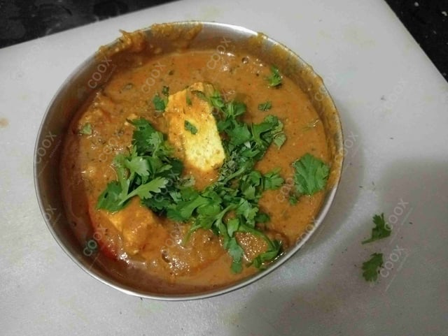 Delicious Kadhai Paneer prepared by COOX