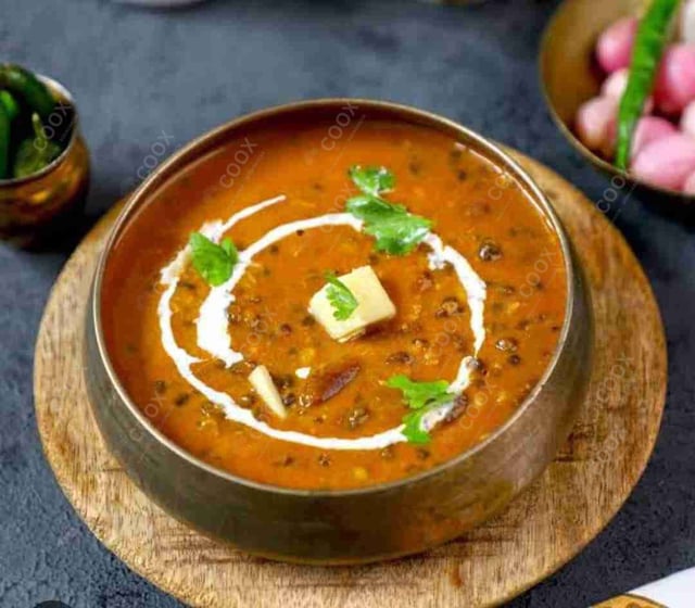 Delicious Dal Makhni prepared by COOX