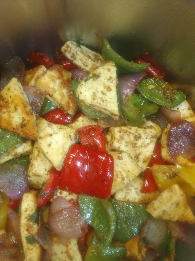 Delicious Paneer Shashlik prepared by COOX