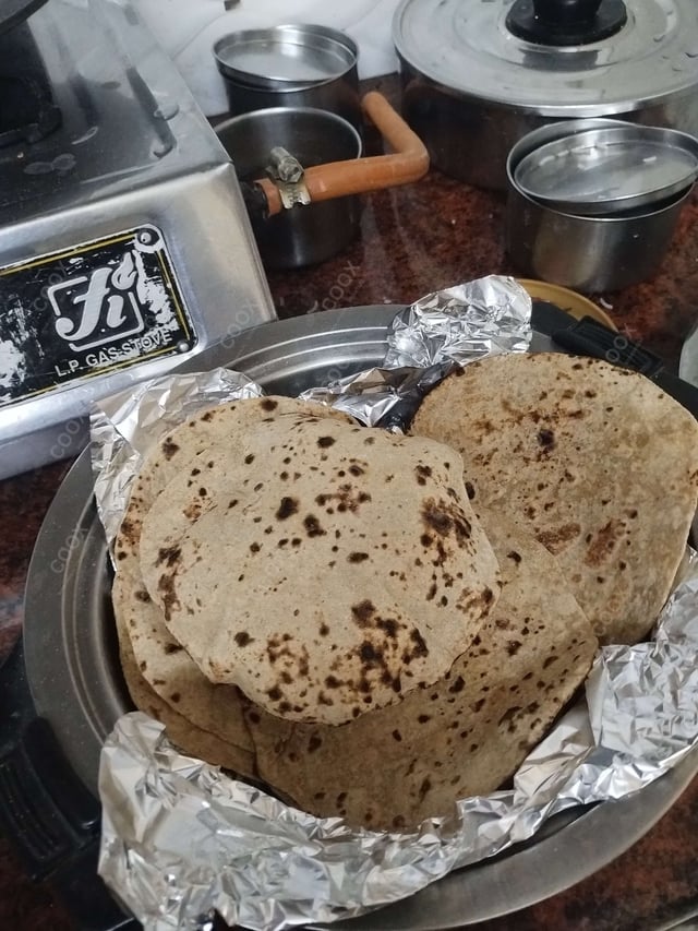 Delicious Tawa Rotis prepared by COOX