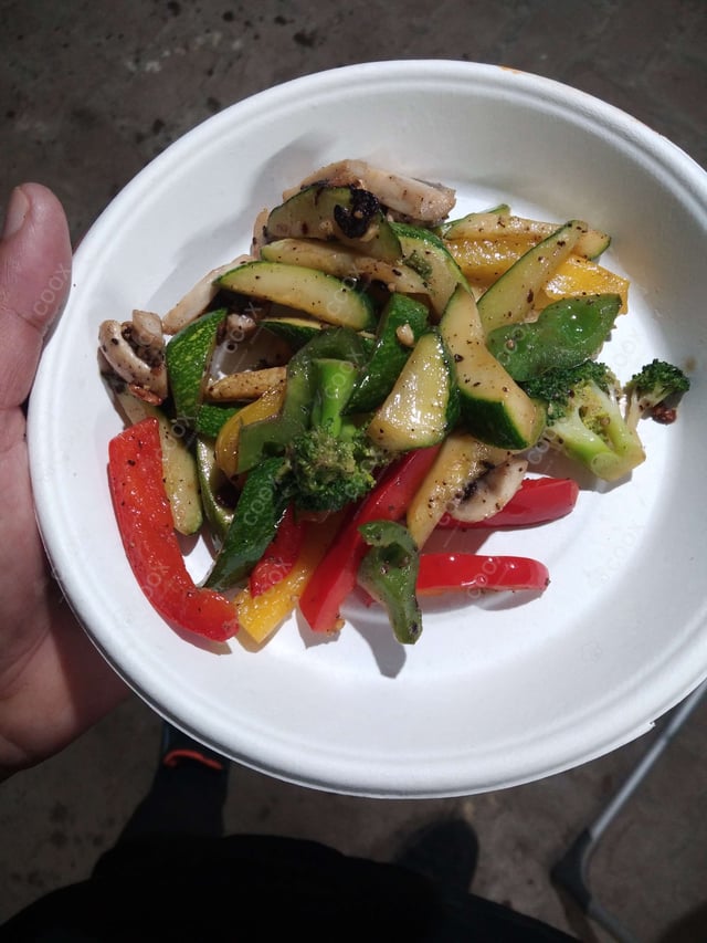 Delicious Grilled Vegetables prepared by COOX