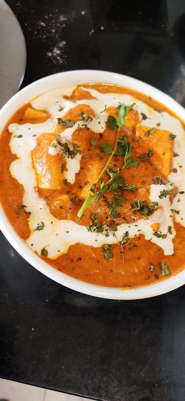 Delicious Shahi Paneer prepared by COOX