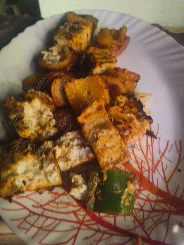 Delicious Paneer Tikka prepared by COOX