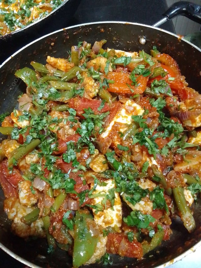 Delicious Veg Jalfrezi prepared by COOX