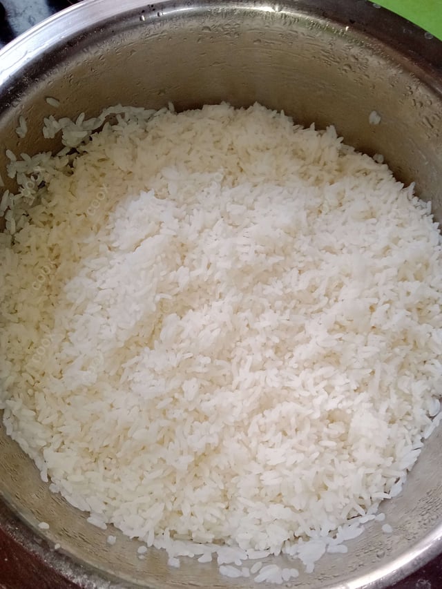 Delicious Steamed Rice prepared by COOX