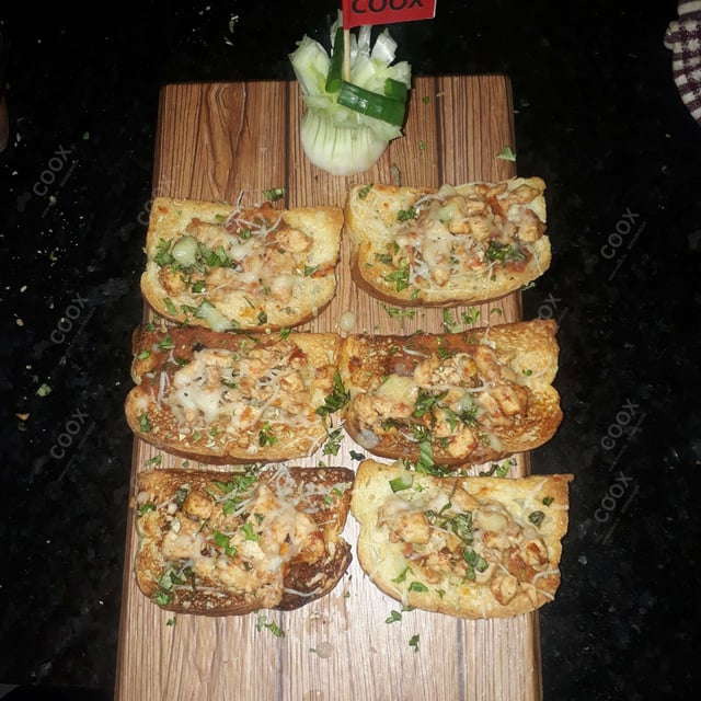 Delicious Chicken Bruschetta prepared by COOX