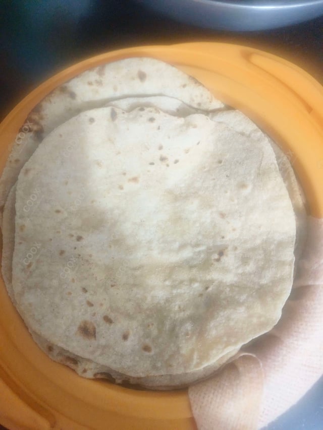 Delicious Tawa Rotis prepared by COOX