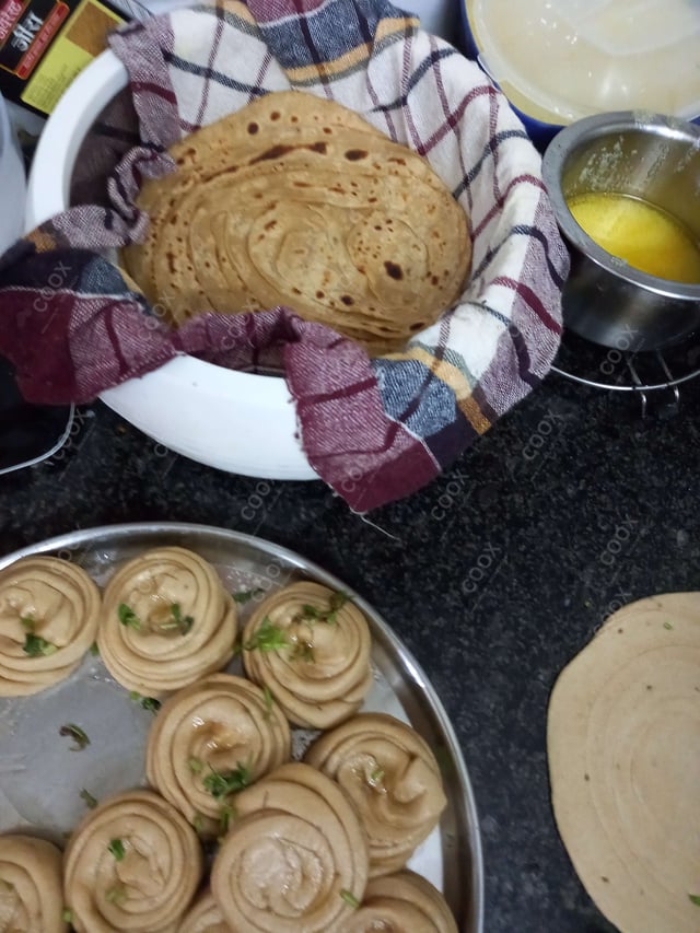 Delicious Lachha Parathas prepared by COOX