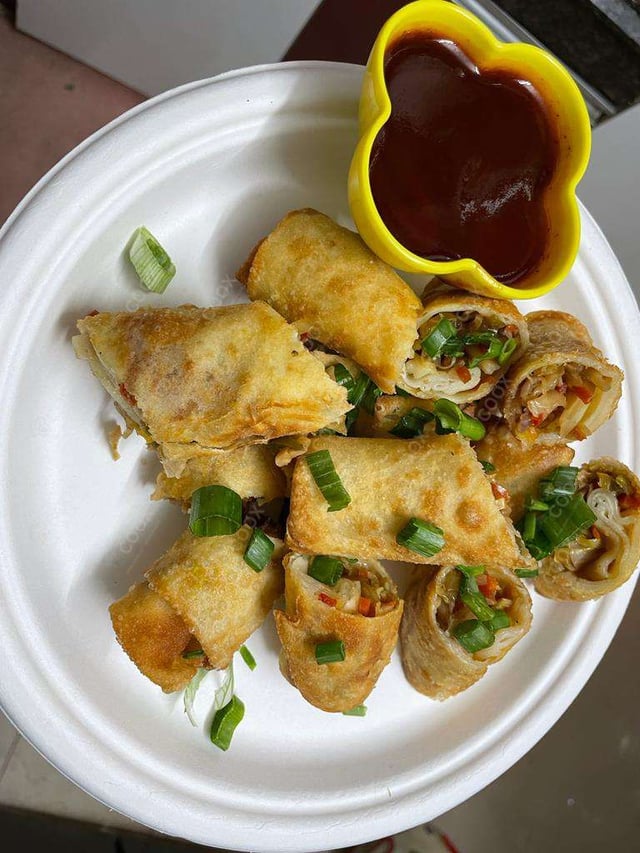 Delicious Veg Spring Rolls prepared by COOX