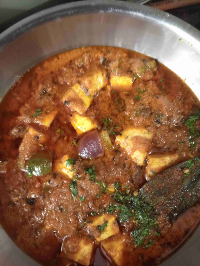 Delicious Kadhai Paneer prepared by COOX