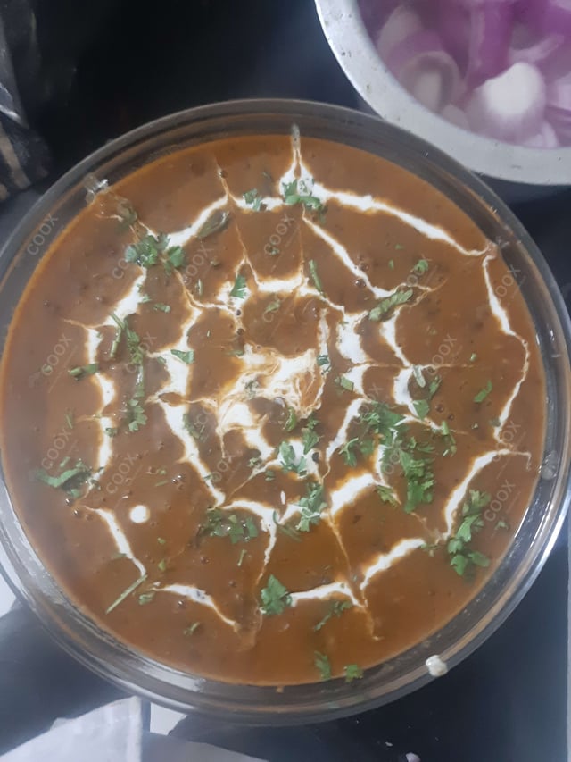 Delicious Dal Makhni prepared by COOX