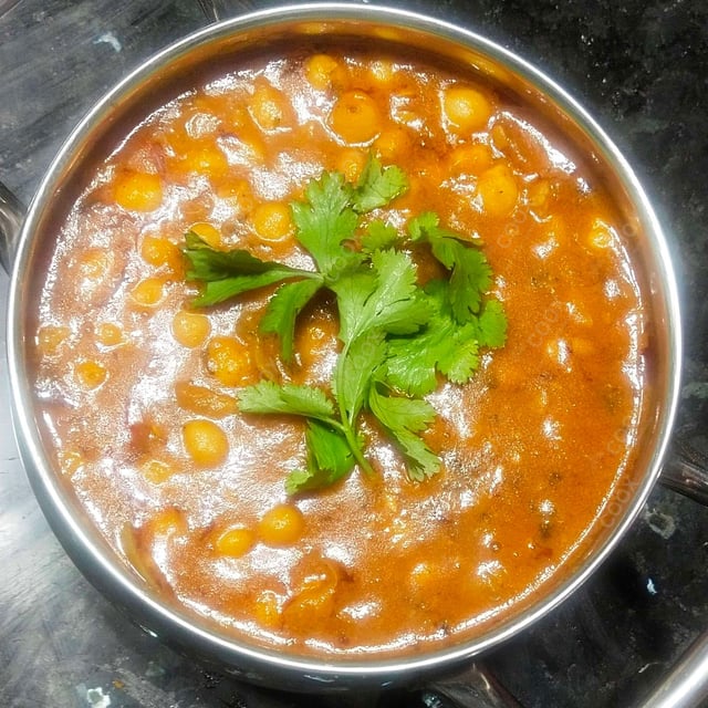 Delicious Chole Masala prepared by COOX