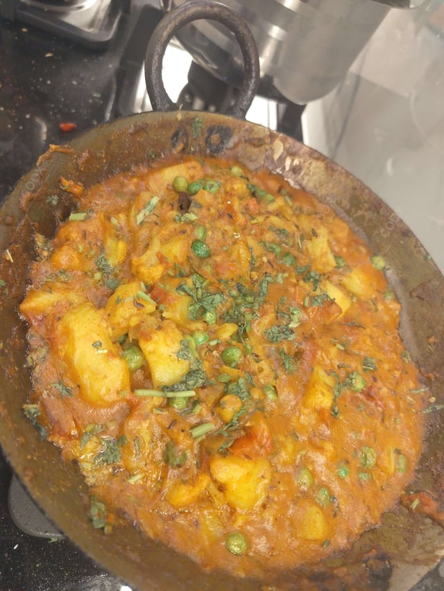 Delicious Aloo Gobhi prepared by COOX