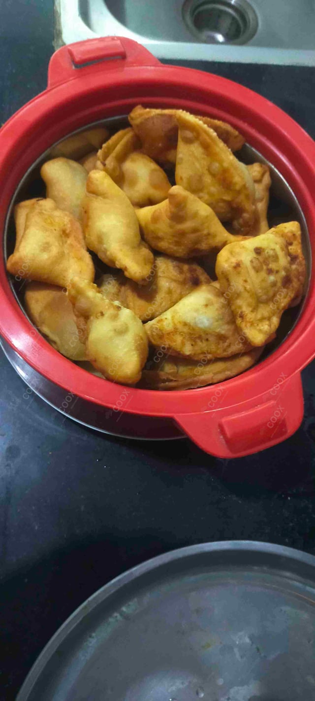 Delicious Mini Samosas prepared by COOX