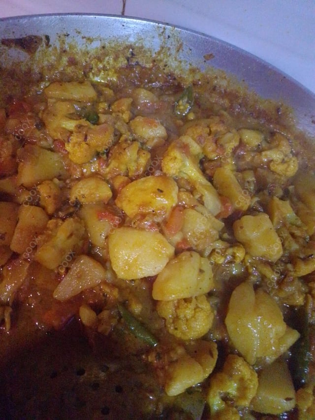 Delicious Aloo Gobhi prepared by COOX