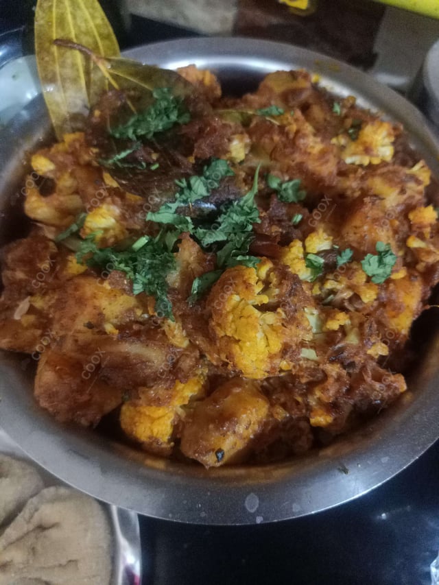 Delicious Aloo Gobhi prepared by COOX