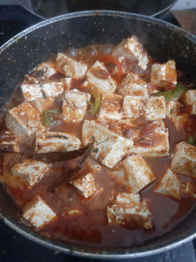 Delicious Kadhai Paneer prepared by COOX