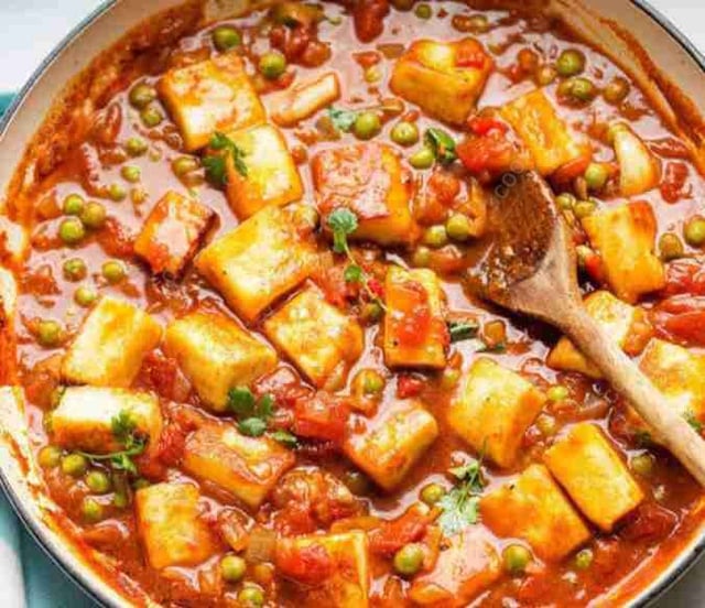 Delicious Matar Paneer prepared by COOX