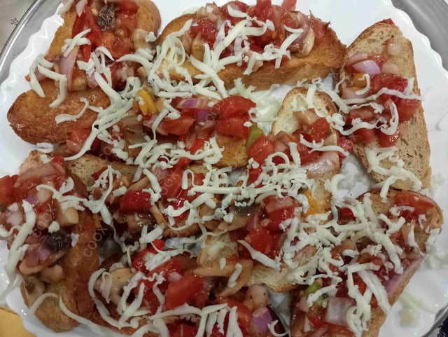 Delicious Tomato Mushroom Bruschetta prepared by COOX