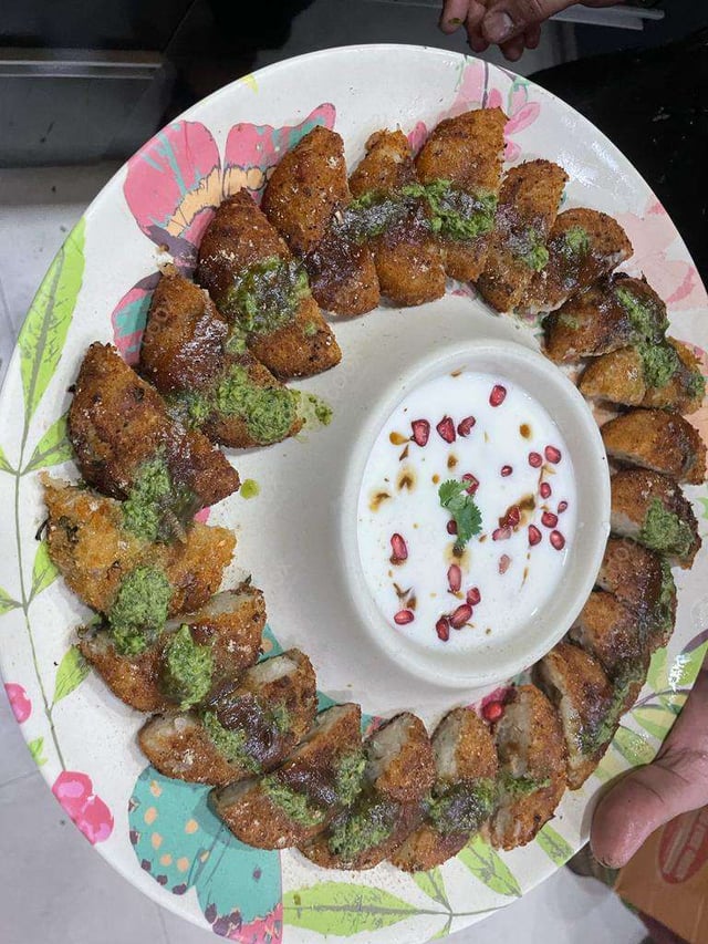 Delicious Aloo Tikki Chaat prepared by COOX