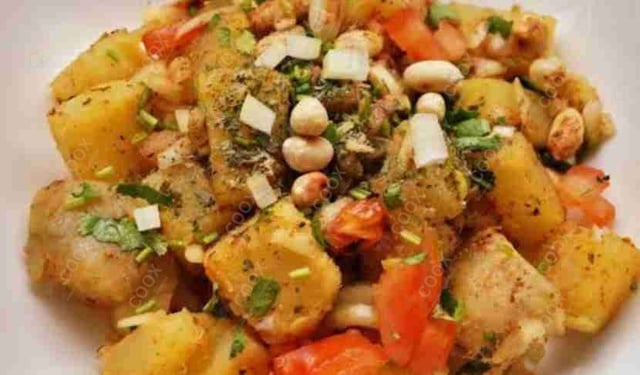 Delicious Shakarkandi Chaat prepared by COOX