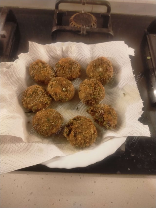 Delicious Veg Cutlets prepared by COOX