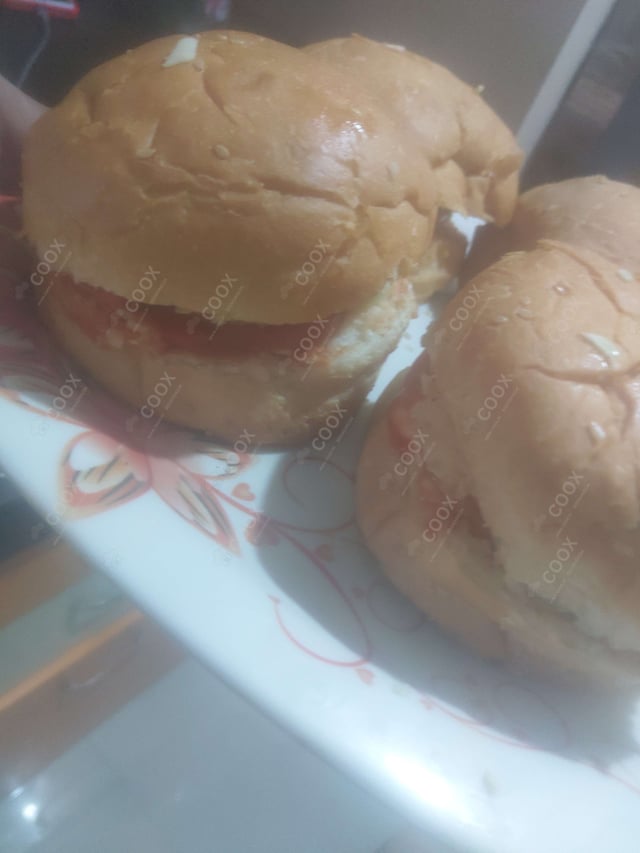 Delicious Mini Veg Burgers prepared by COOX