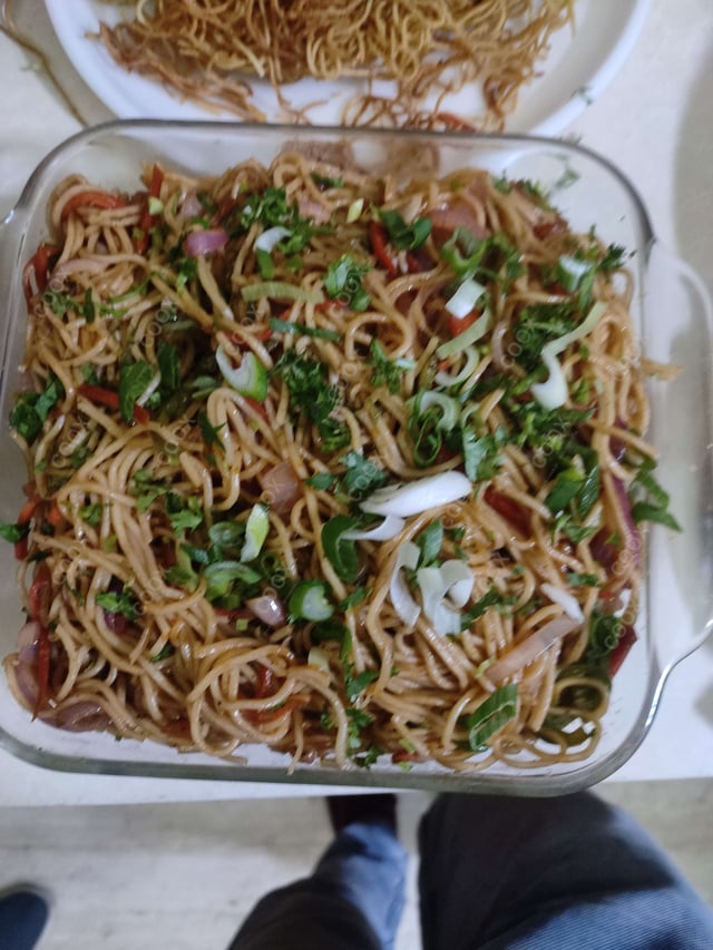 Delicious Veg Hakka Noodles prepared by COOX