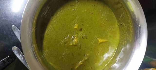 Delicious Palak Paneer prepared by COOX