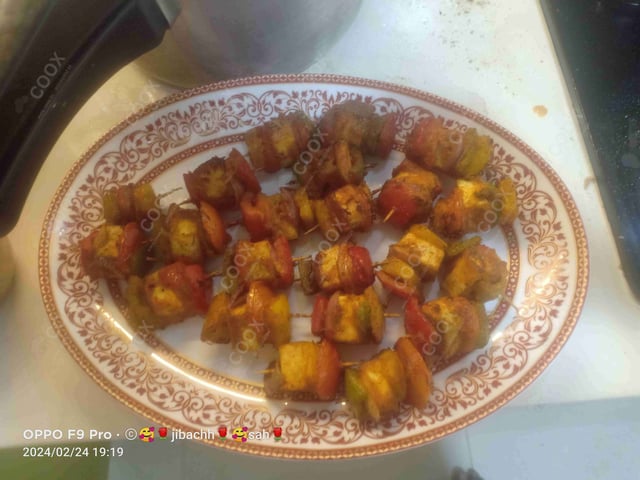 Delicious Paneer Tikka prepared by COOX