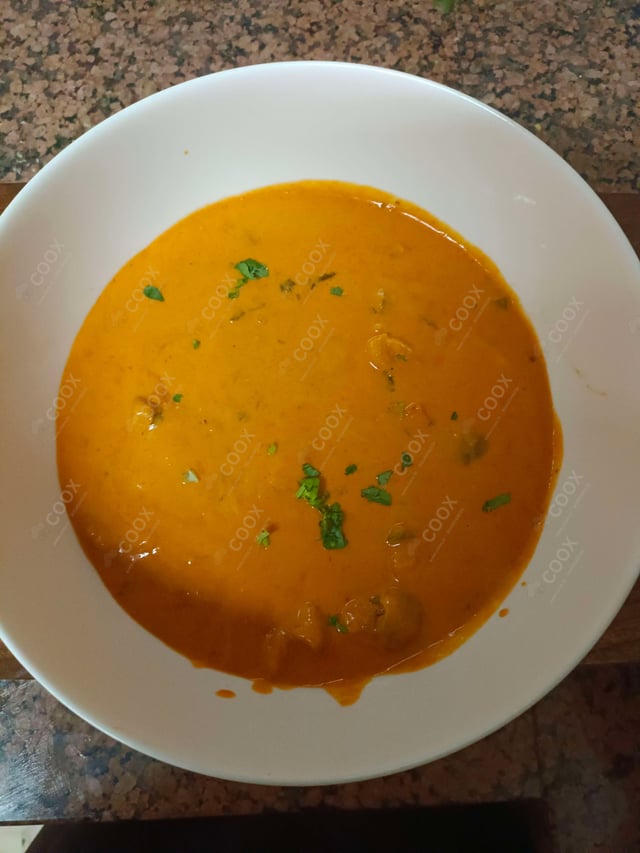 Delicious Red Thai Chicken Curry prepared by COOX