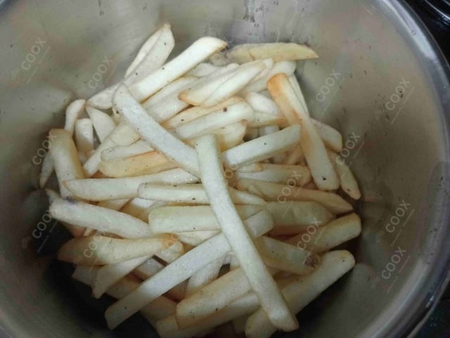 Delicious French Fries prepared by COOX