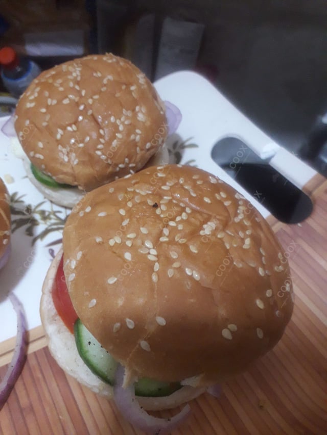 Delicious Mini Veg Burgers prepared by COOX