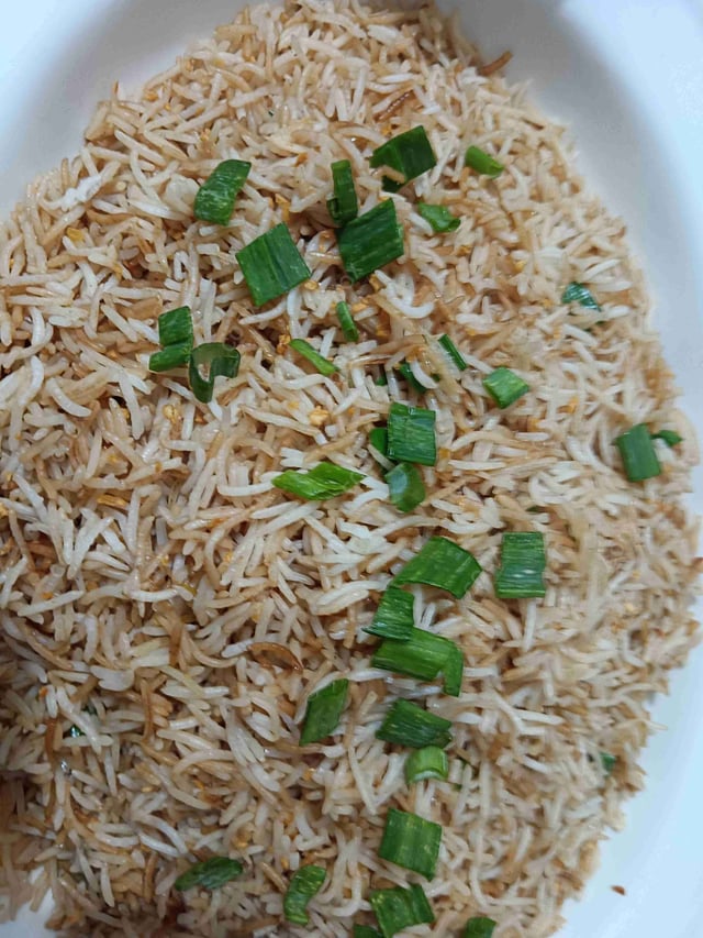 Delicious Burnt Garlic Rice prepared by COOX