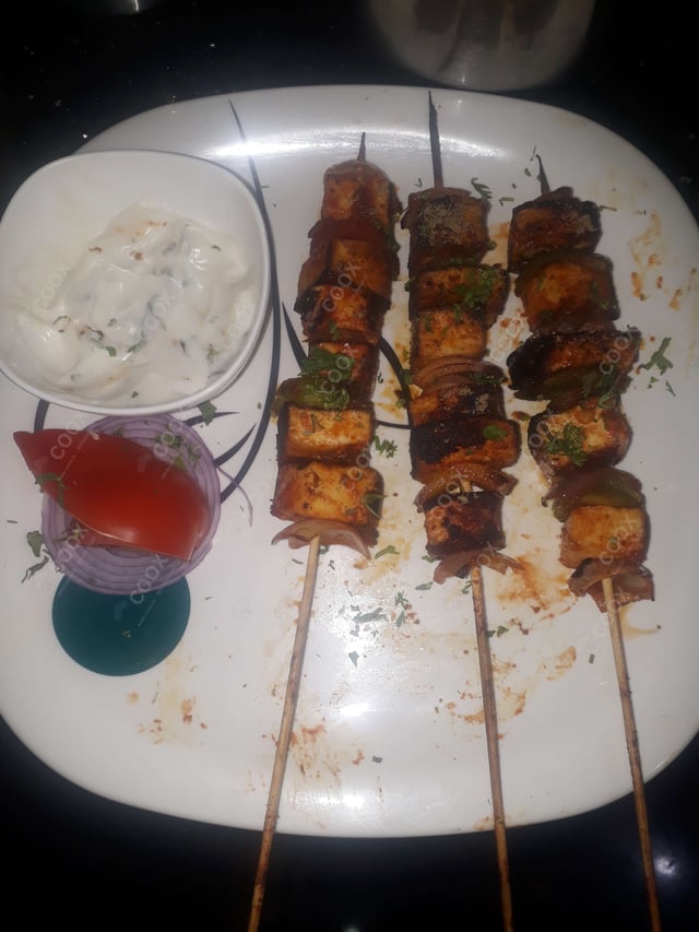 Delicious Paneer Shashlik prepared by COOX