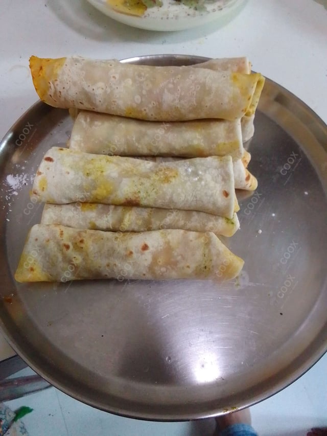 Delicious Veg Kathi Rolls prepared by COOX