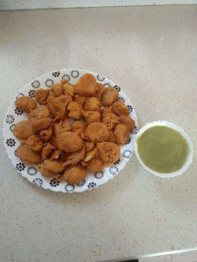 Delicious Mix Pakode prepared by COOX