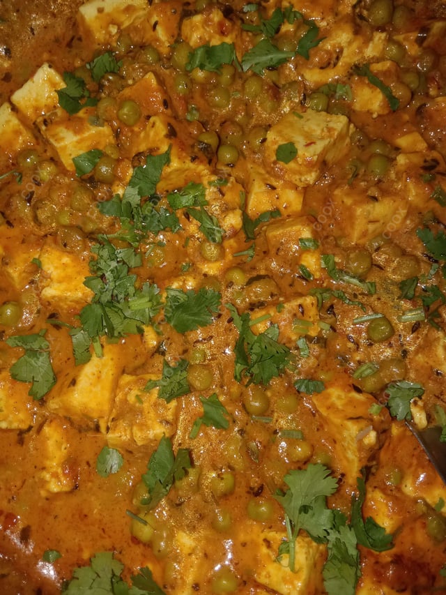 Delicious Matar Paneer prepared by COOX