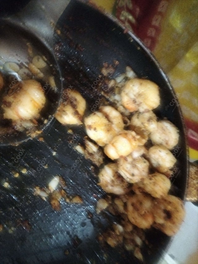 Delicious Butter Garlic Prawns prepared by COOX