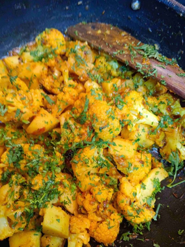 Delicious Aloo Gobhi prepared by COOX