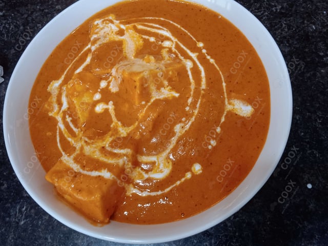 Delicious Shahi Paneer prepared by COOX