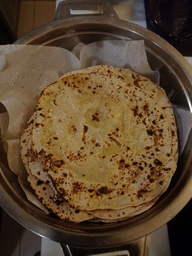 Delicious Tawa Rotis prepared by COOX