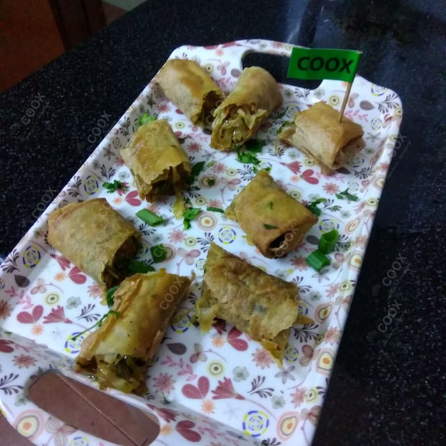 Delicious Veg Spring Rolls prepared by COOX