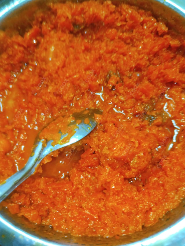 Delicious Gajar ka Halwa prepared by COOX