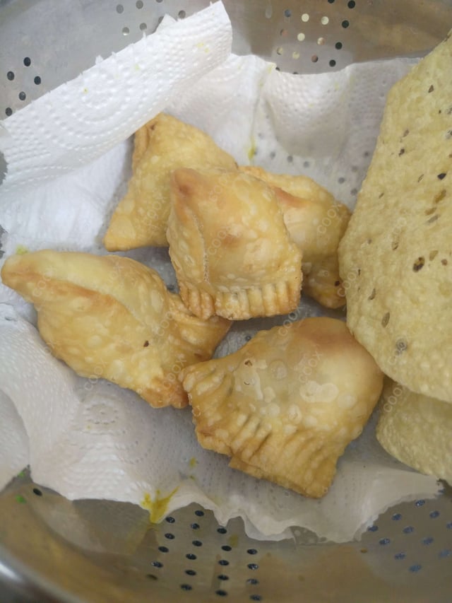 Delicious Mini Samosas prepared by COOX