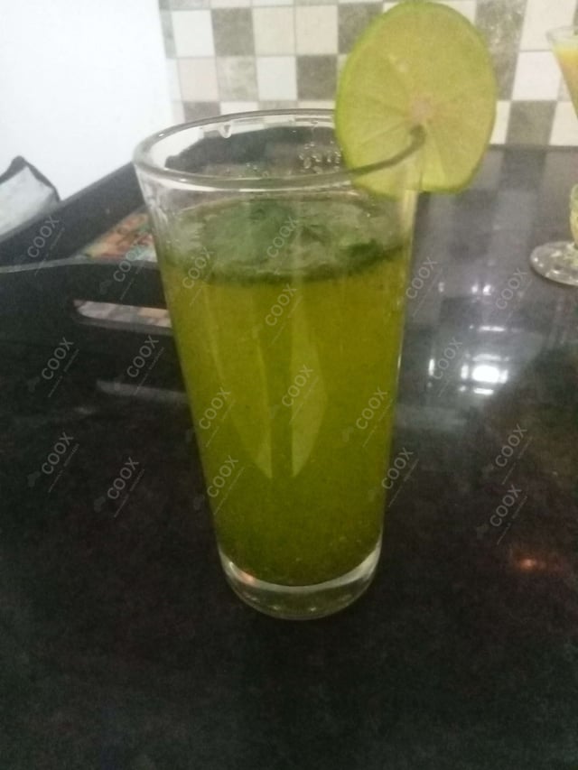 Delicious Virgin Mojito prepared by COOX