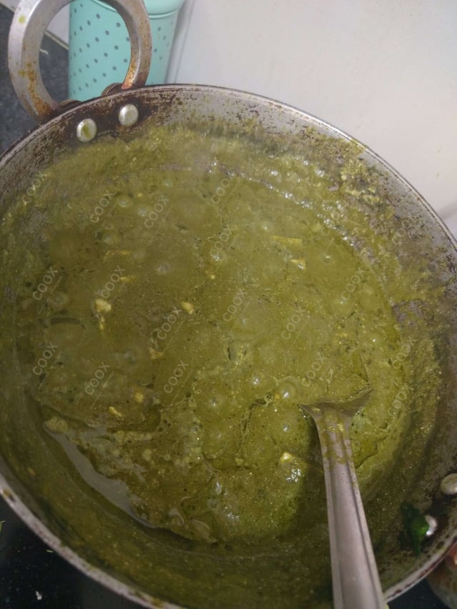 Delicious Palak Paneer prepared by COOX