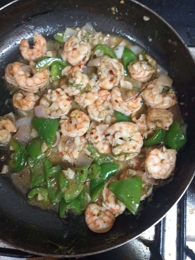 Delicious Butter Garlic Prawns prepared by COOX