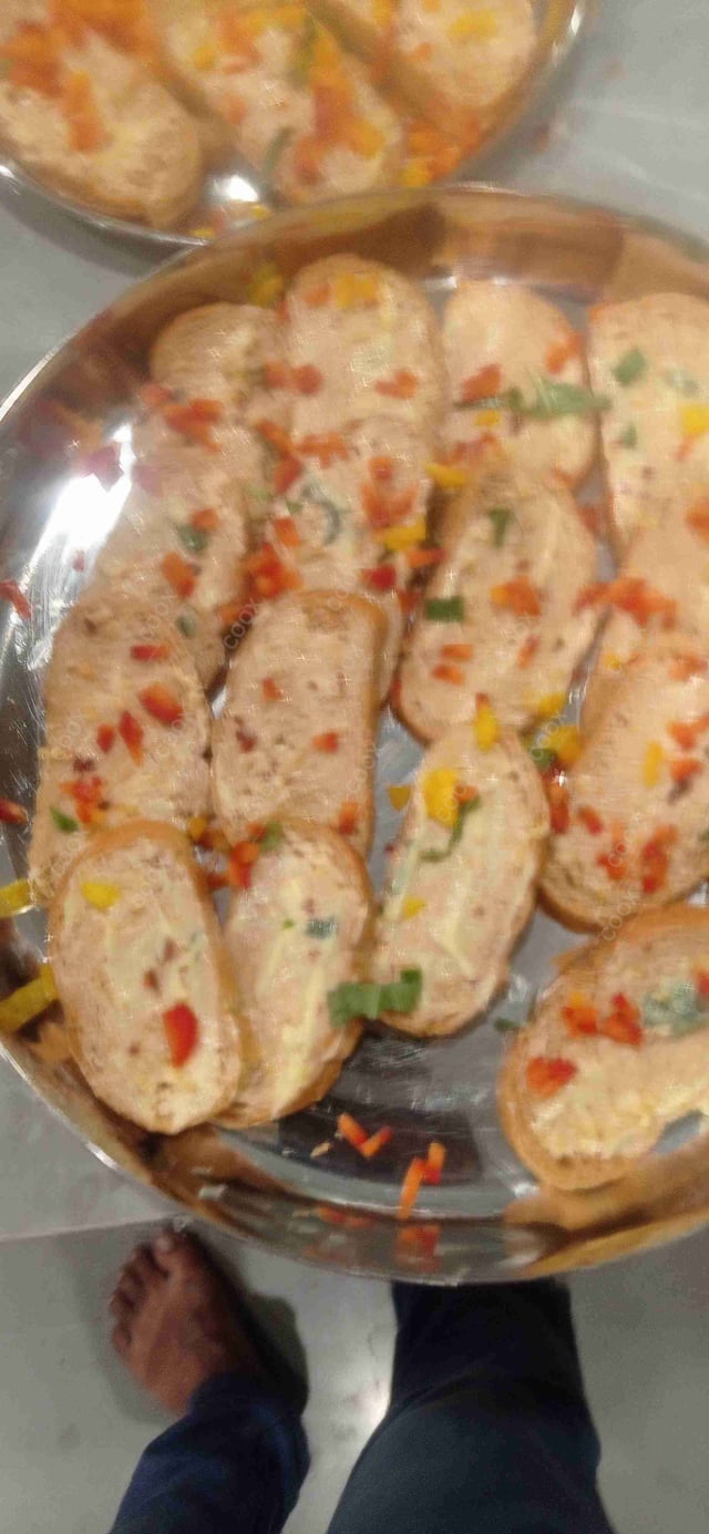 Delicious Garlic Bread with Cheese prepared by COOX